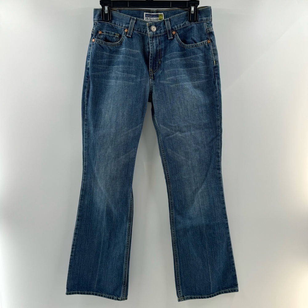 Old Navy Bootcut Jeans – Low Waist, Medium Wash, Size 4 Short